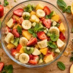 Salade au fruit recette, fruits frais en cubes, jus léger